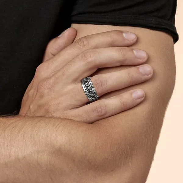 Classy Men Vintage Band Ring