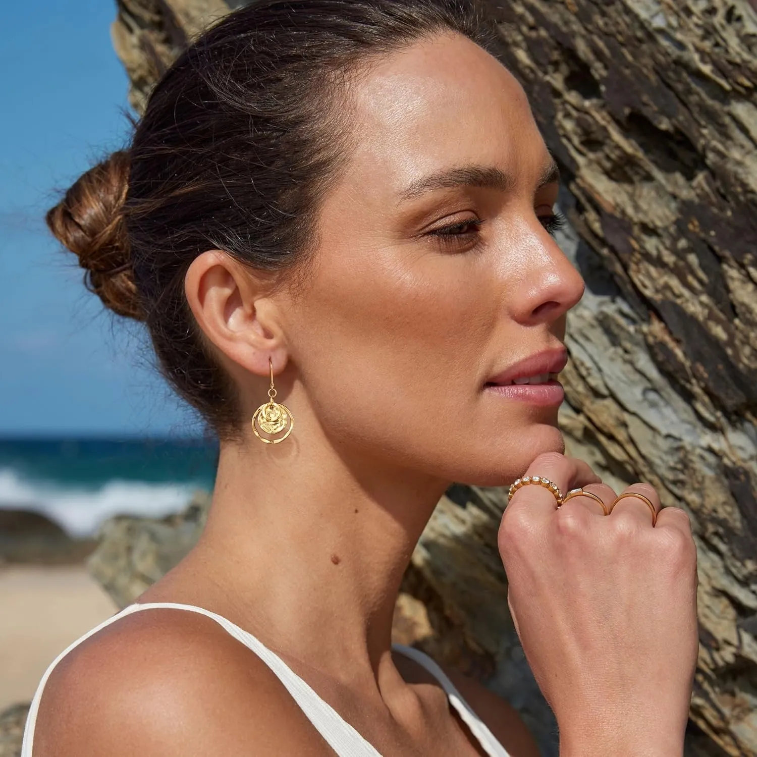 Disc Leverback Earrings for Women: Dainty 14k Gold Plated Dangle Earrings for Women Hypoallergenic Hammered Teardrop Coin Earring Set Gold Jewelry for Womens Trendy