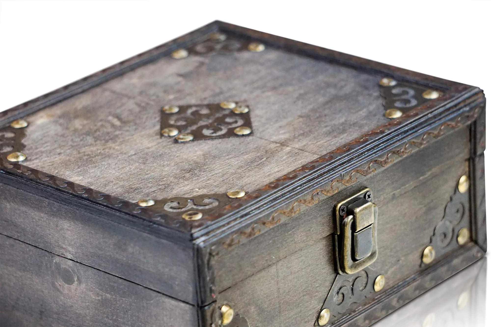 Pirate Treasure Chest Storage Box  Vitec 94 X83 X71  Durable Wood